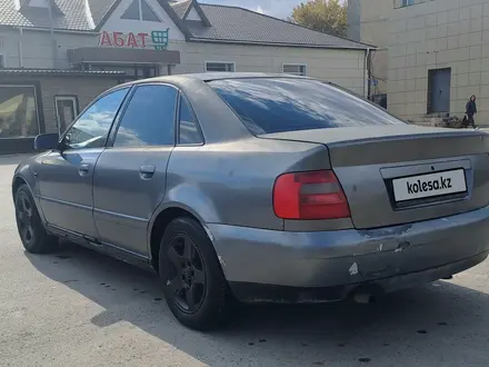 Audi A4 2000 года за 2 350 000 тг. в Житикара – фото 3