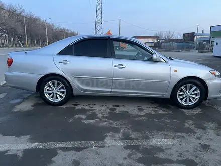 Toyota Camry 2005 года за 3 900 000 тг. в Тараз – фото 10