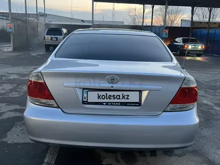 Toyota Camry 2005 года за 3 900 000 тг. в Тараз – фото 6