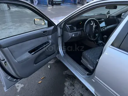 Toyota Camry 2005 года за 3 900 000 тг. в Тараз – фото 7