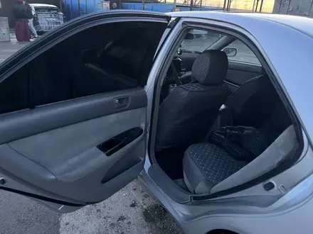 Toyota Camry 2005 года за 3 900 000 тг. в Тараз – фото 8