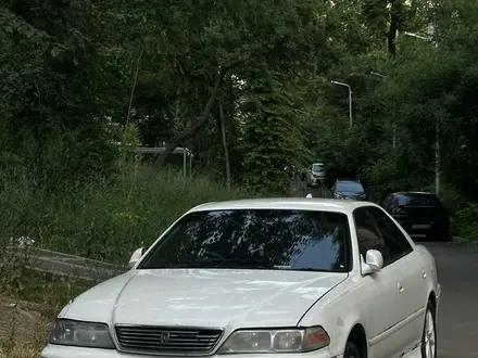 Toyota Mark II 1997 года за 3 400 000 тг. в Алматы – фото 2