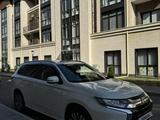 Mitsubishi Outlander 2022 годаүшін12 000 000 тг. в Алматы – фото 3