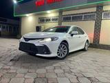 Toyota Camry 2023 года за 14 000 000 тг. в Алматы – фото 2