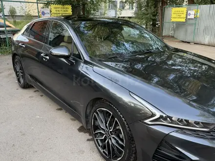 Kia K5 2020 года за 11 000 000 тг. в Алматы – фото 2
