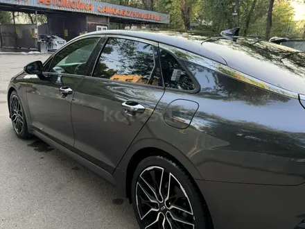 Kia K5 2020 года за 11 000 000 тг. в Алматы – фото 5