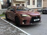 Lexus RX 500h 2023 года за 36 350 000 тг. в Астана – фото 3