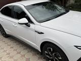 Hyundai Sonata 2025 года за 15 000 000 тг. в Алматы – фото 2