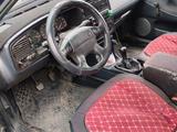 Volkswagen Passat 1993 годаүшін1 800 000 тг. в Усть-Каменогорск – фото 4