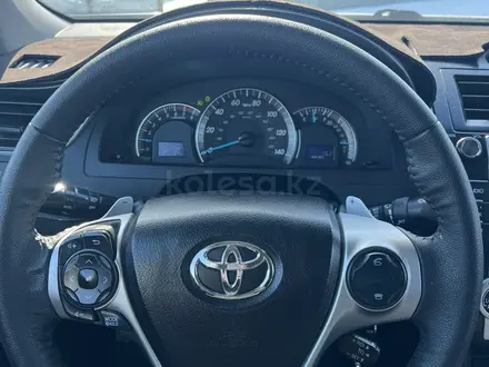 Toyota Camry 2013 года за 8 300 000 тг. в Уральск – фото 9