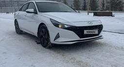 Hyundai Elantra 2023 года за 9 750 000 тг. в Астана – фото 3