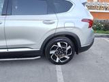 Hyundai Santa Fe 2022 года за 16 000 000 тг. в Алматы – фото 4