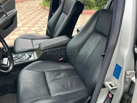 Mercedes-Benz E 320 1997 года за 6 700 000 тг. в Алматы – фото 43