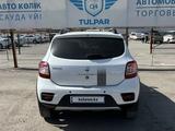 Renault Sandero Stepway 2018 года за 6 800 000 тг. в Караганда – фото 3