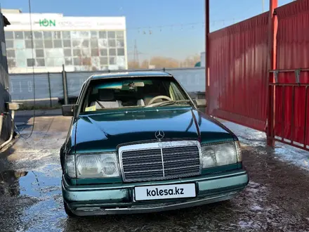 Mercedes-Benz E 230 1989 года за 1 200 000 тг. в Алматы – фото 5