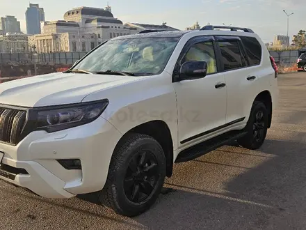 Toyota Land Cruiser Prado 2022 года за 29 300 000 тг. в Астана – фото 2