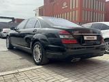 Mercedes-Benz S 500 2006 года за 8 600 000 тг. в Атырау – фото 5