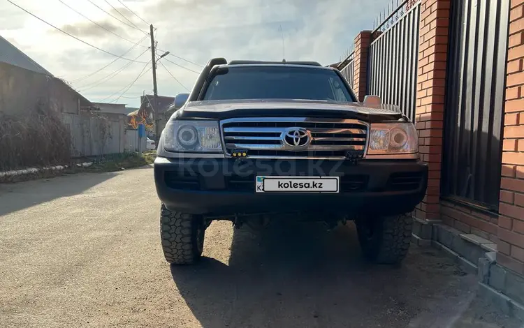 Toyota Land Cruiser 2005 года за 18 700 000 тг. в Жезказган