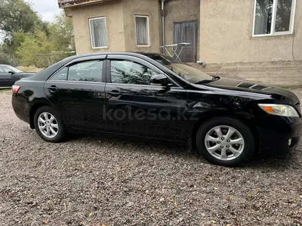 Toyota Camry 2010 года за 8 000 000 тг. в Тараз – фото 11