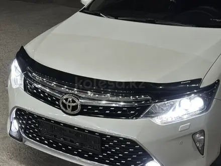 Toyota Camry 2017 года за 12 700 000 тг. в Алматы – фото 2