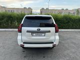 Toyota Land Cruiser Prado 2021 года за 26 900 000 тг. в Астана – фото 2