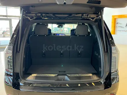 Chevrolet Tahoe High Country 2026 года за 49 990 000 тг. в Костанай – фото 4
