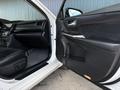 Toyota Camry 2015 годаүшін7 000 000 тг. в Атырау – фото 23