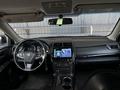 Toyota Camry 2015 годаүшін7 000 000 тг. в Атырау – фото 26