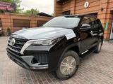 Toyota Fortuner 2023 годаүшін21 900 000 тг. в Алматы