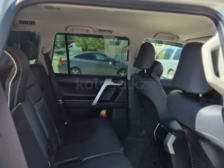 Toyota Land Cruiser Prado 2018 года за 23 000 000 тг. в Астана – фото 7