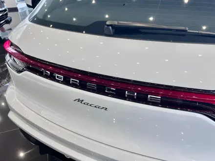 Porsche Macan 2.0 PDK 2022 года за 47 500 000 тг. в Актобе – фото 7