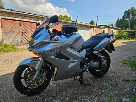 Honda  VFR 800 2002 года за 2 200 000 тг. в Петропавловск – фото 4