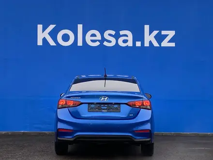 Hyundai Accent 2018 года за 8 227 000 тг. в Алматы – фото 4