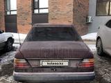 Mercedes-Benz E 200 1991 года за 950 000 тг. в Астана – фото 3