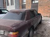 Mercedes-Benz E 200 1991 года за 950 000 тг. в Астана – фото 5