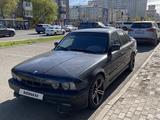 BMW 525 1992 года за 1 800 000 тг. в Астана – фото 2