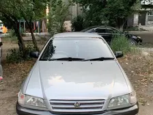 Toyota Corona, 1996