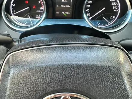 Toyota Camry 2021 года за 13 900 000 тг. в Уральск – фото 9