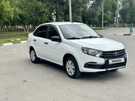 ВАЗ (Lada) Granta 2190 2020 года за 3 400 000 тг. в Костанай – фото 2