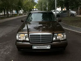 Mercedes-Benz E 280