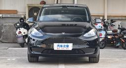 Tesla Model Y 2024 года за 18 690 000 тг. в Алматы