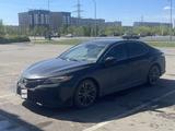 Toyota Camry 2020 годаүшін11 500 000 тг. в Актобе