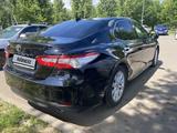 Toyota Camry 2020 года за 13 000 000 тг. в Костанай – фото 3