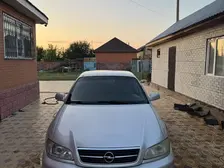 Opel Omega, 2002
