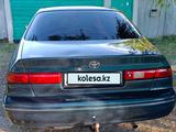 Toyota Camry 1998 годаүшін3 800 000 тг. в Зайсан – фото 4