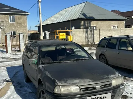 Nissan Primera 1991 года за 550 000 тг. в Шымкент – фото 3