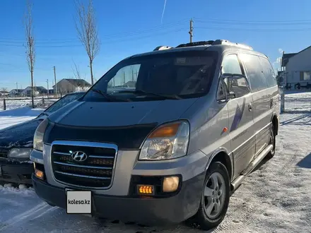 Hyundai Starex 2005 года за 4 000 000 тг. в Актобе – фото 4