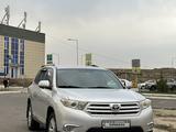 Toyota Highlander 2011 года за 12 500 000 тг. в Алматы