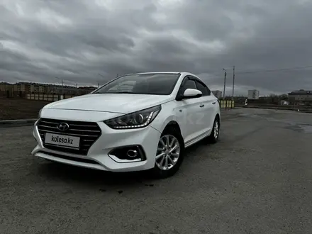 Hyundai Accent 2018 года за 7 450 000 тг. в Экибастуз