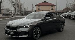 BMW 530 XDrive 2025 годаfor49 990 000 тг. в Тараз – фото 2